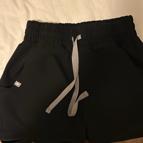 Figs pants - Picture 4 of 5